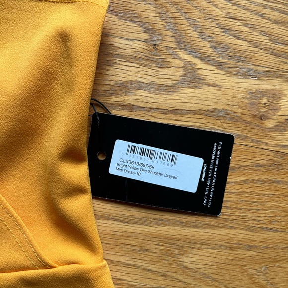 Never worn! - Picture 2 of 2